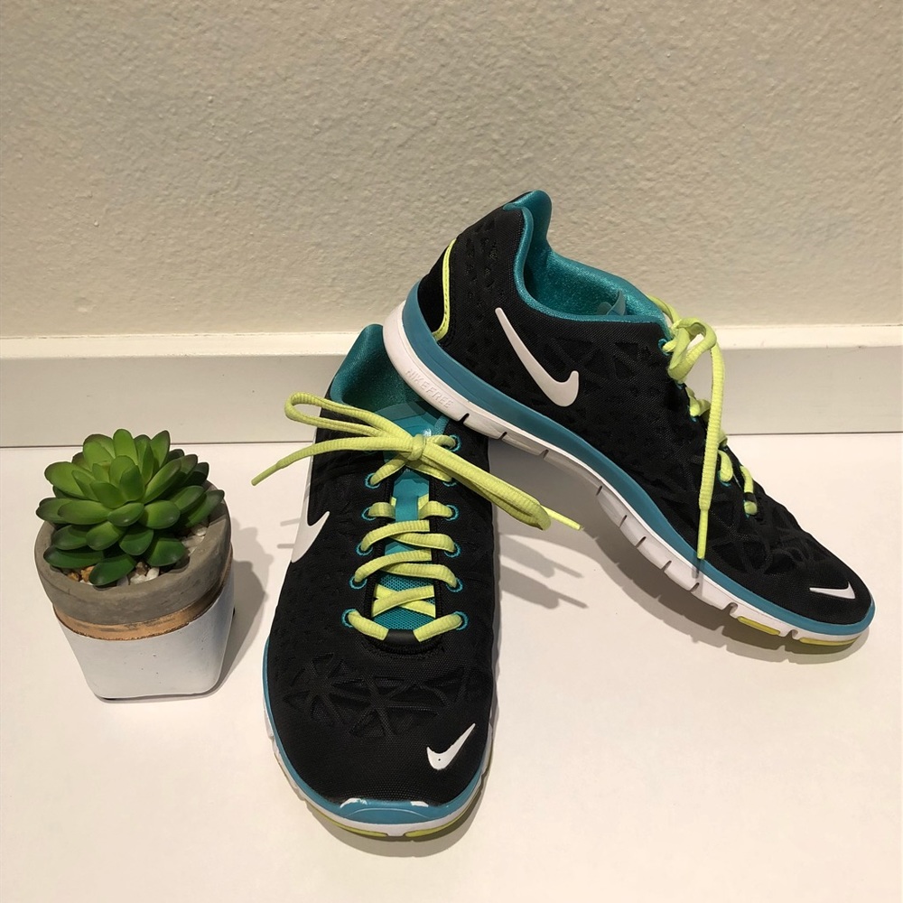 Women’s Nike Free TR Fit 3 - Size 8